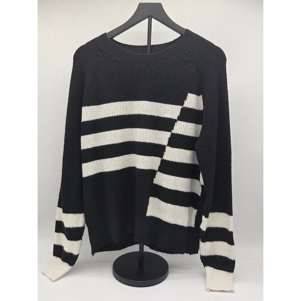 Love Ellie Women's L Black White Striped Knit Crewneck Sweater 101-789